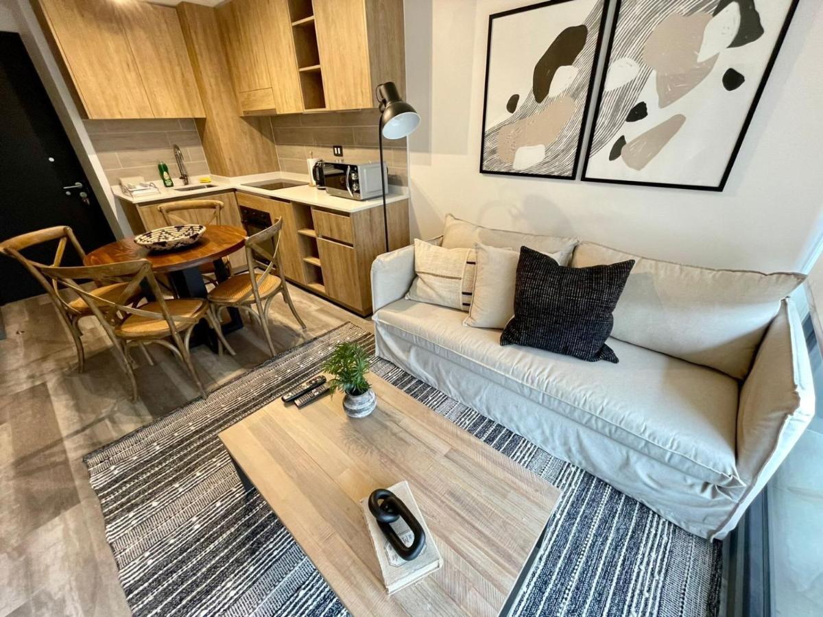 Apartamento Encantador Depto En La Mejor Ubicacion De Ptovaras Servicio Hom
